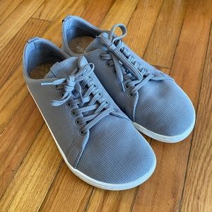 Like new Feelgrounds original knit M9, W11 shoes!